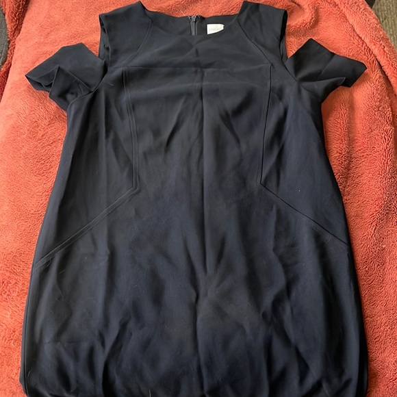 Never worn black below the knee dress from CHICOS cold shoulder style - Picture 1 of 4